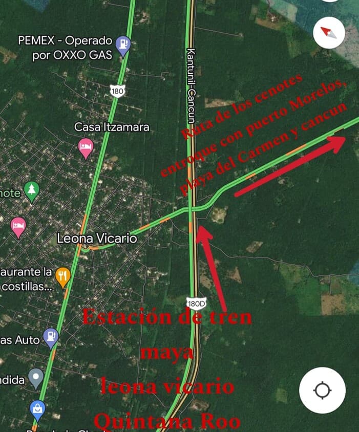 Detailed satellite view showing parcel boundaries and proximity to the Mayan Train route